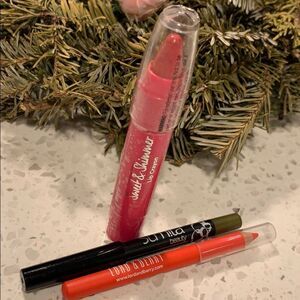 NWT Spring Lip & Eye Bundle